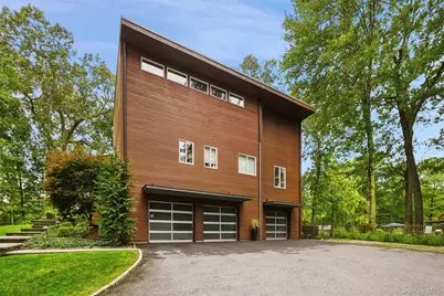 116 Davids Way, Bedford Hills, NY 10507 - Photo 6