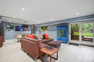 116 Davids Way, Bedford Hills, NY 10507 - Photo 42