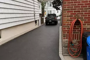 27 Leonard Pl, Yonkers, NY 10704 - Photo 14