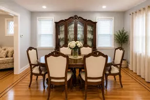 27 Leonard Pl, Yonkers, NY 10704 - Photo 6