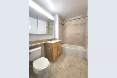 40-22 College Point Boulevard #10P, Flushing, NY 11354 - Photo 8