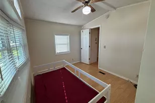 1661 Old Country Rd, Riverhead, NY 11901 - Photo 24