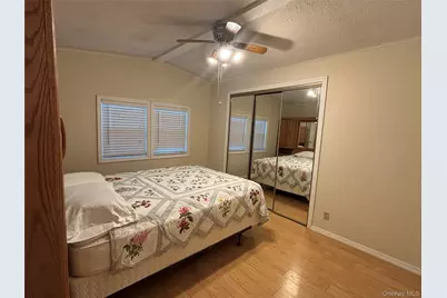 1661 Old Country Road #233, Riverhead, NY 11901 - Photo 20
