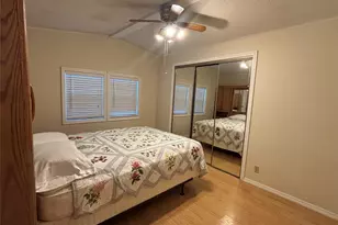 1661 Old Country Rd, Riverhead, NY 11901 - Photo 20