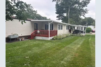 1661 Old Country Road #233, Riverhead, NY 11901 - Photo 32