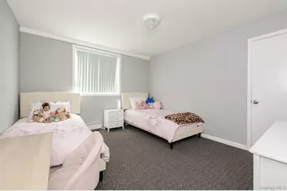735 Elvira Avenue, Far Rockaway, NY 11691 - Photo 14