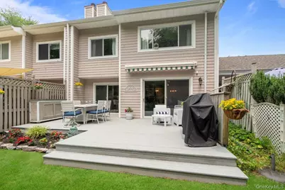 122 Corral Lane, Bay Shore, NY 11706 - Photo 20