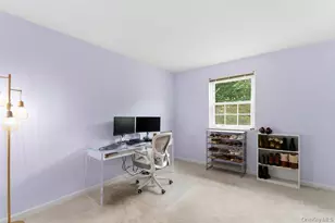 122 Corral Ln, Bay Shore, NY 11706 - Photo 14