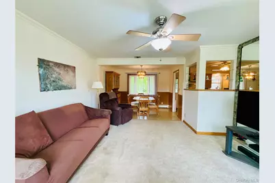 140 Andrew Avenue, East Meadow, NY 11554 - Photo 8