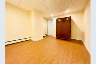 140 Andrew Avenue, East Meadow, NY 11554 - Photo 24