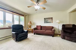 140 Andrew Ave, East Meadow, NY 11554 - Photo 6