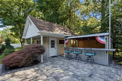 83 Hedgerow, Commack, NY 11725 - Photo 30