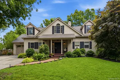 83 Hedgerow, Commack, NY 11725 - Photo 1