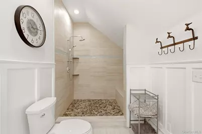 83 Hedgerow, Commack, NY 11725 - Photo 20
