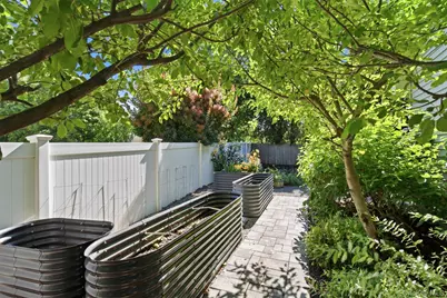 83 Hedgerow, Commack, NY 11725 - Photo 32