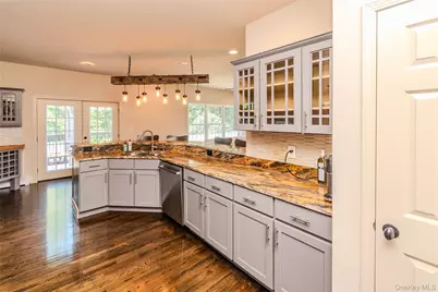 18 Baron Drive, Warwick, NY 10990 - Photo 8