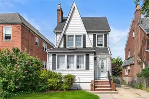 61-48 220th St, Oakland Gardens, NY 11364 - Photo 2