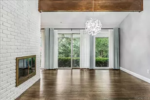 6 Cherry Ln E, Syosset, NY 11791 - Photo 6