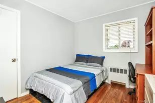 109 Plymouth Rd, Plainview, NY 11803 - Photo 14