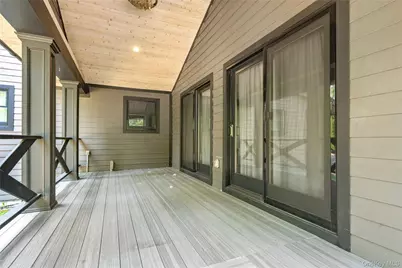 21 Princess, Oakdale, NY 11769 - Photo 34