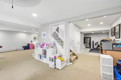 8 Quaker Hill Road, Stony Brook, NY 11790 - Photo 36