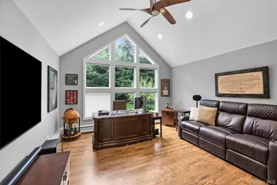8 Quaker Hill Road, Stony Brook, NY 11790 - Photo 24