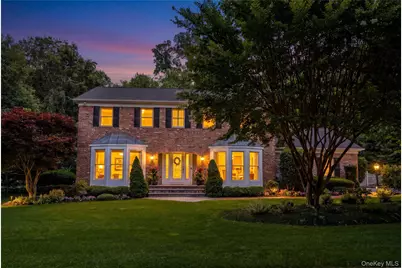 8 Quaker Hill Road, Stony Brook, NY 11790 - Photo 2