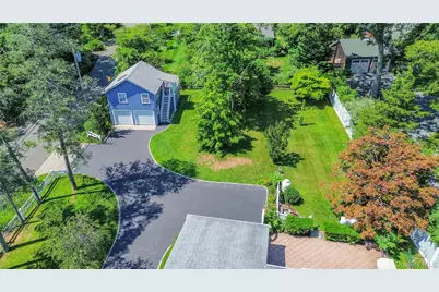 8275 Skunk Lane, Cutchogue, NY 11935 - Photo 44