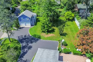 8275 Skunk Ln, Cutchogue, NY 11935 - Photo 44