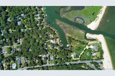 8275 Skunk Lane, Cutchogue, NY 11935 - Photo 38