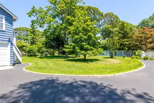 8275 Skunk Ln, Cutchogue, NY 11935 - Photo 10
