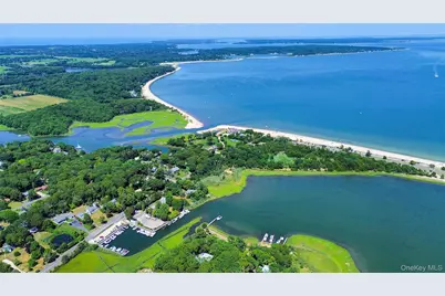 8275 Skunk Lane, Cutchogue, NY 11935 - Photo 40