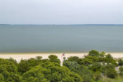 [Address not provided], Peconic, NY 11958 - Photo 12