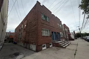 29-27 200th St, Bayside, NY 11360 - Photo 6