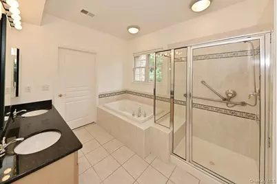 28 N De Baun Avenue #105, Suffern, NY 10901 - Photo 16