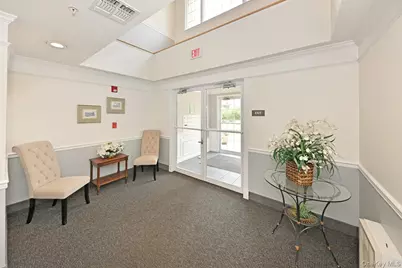 28 N De Baun Avenue #105, Suffern, NY 10901 - Photo 8