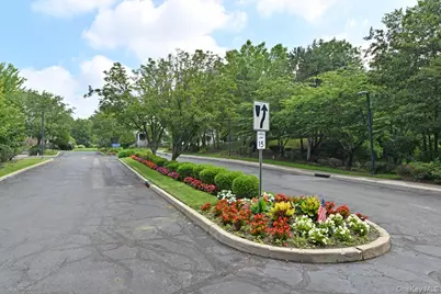 28 N De Baun Avenue #105, Suffern, NY 10901 - Photo 4