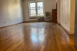 1332 Metropolitan Ave, Bronx, NY 10462 - Photo 2