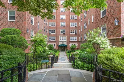250 Bronxville Road #4H, Bronxville, NY 10708 - Photo 1