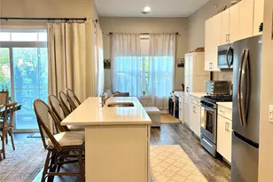 42 Meadowbrook Ln, Smithtown, NY 11787 - Photo 2