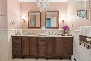 1 S Oaks Blvd, Plainview, NY 11803 - Photo 18