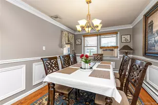 80 Rosalie Ct, East Meadow, NY 11554 - Photo 6