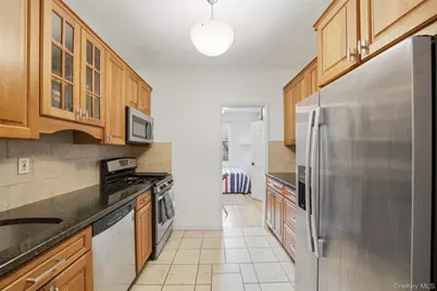 953 W Boston Post Road #3A, Mamaroneck, NY 10543 - Photo 16