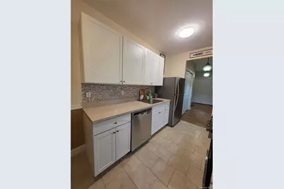 518 Beach 139th Street #A6, Rockaway Park, NY 11694 - Photo 8