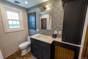 6 Troy Pl, Merrick, NY 11566 - Photo 20