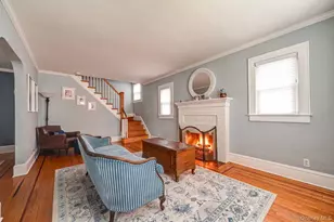 6 Troy Pl, Merrick, NY 11566 - Photo 4
