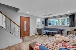 14 Neponsit Rd, Sound Beach, NY 11789 - Photo 8