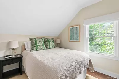 98 Sherrill Road, East Hampton, NY 11937 - Photo 14