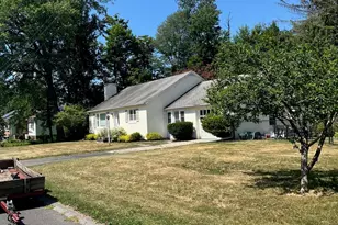 1067 Codwise St, Kingston, NY 12401 - Photo 20