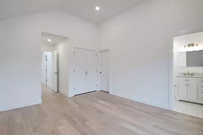 56 Kirkwood Road #A, Port Washington, NY 11050 - Photo 30